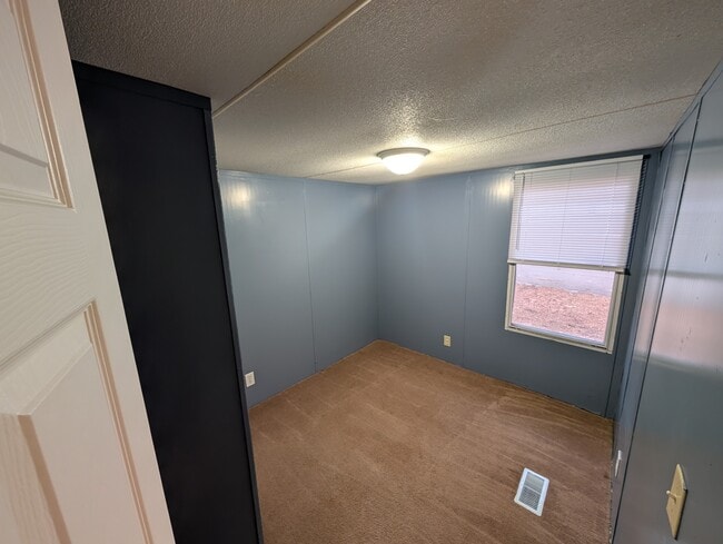 Building Photo - 157 Ransdell Ln