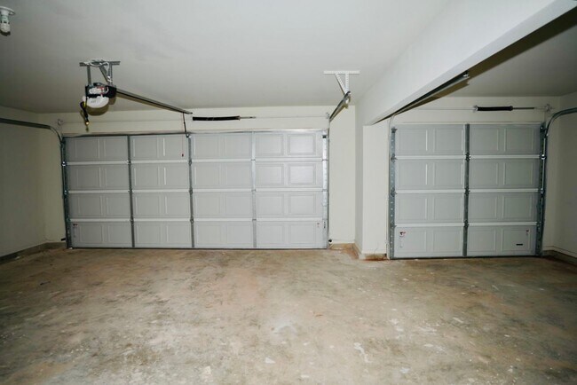 Building Photo - Coming Soon! Newly built 4 Bed 3 Bath Simmons Home!