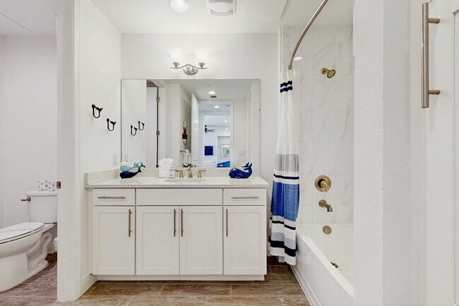Building Photo - 383 Aruba Cir