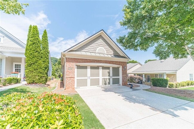 Building Photo - 6260 Brookside Ln