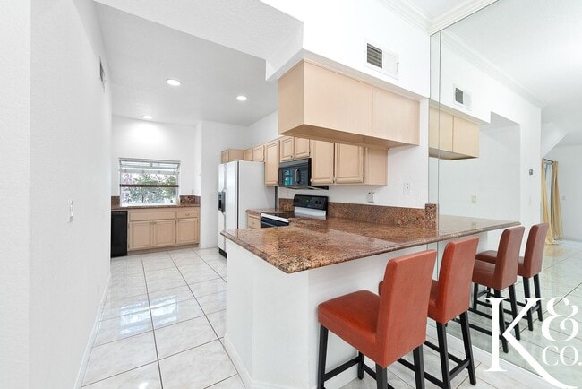 Building Photo - Relaxing Home in Vibrant Community with Pool, Spa, and Courts