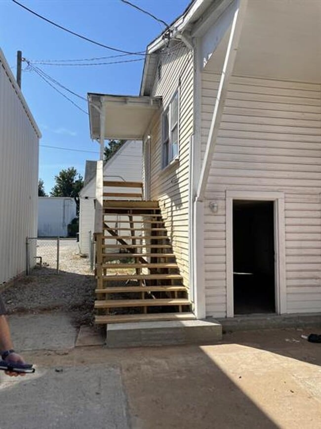 Building Photo - 4517 S Shields Blvd
