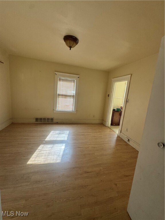 Building Photo - 3660 E 76th St