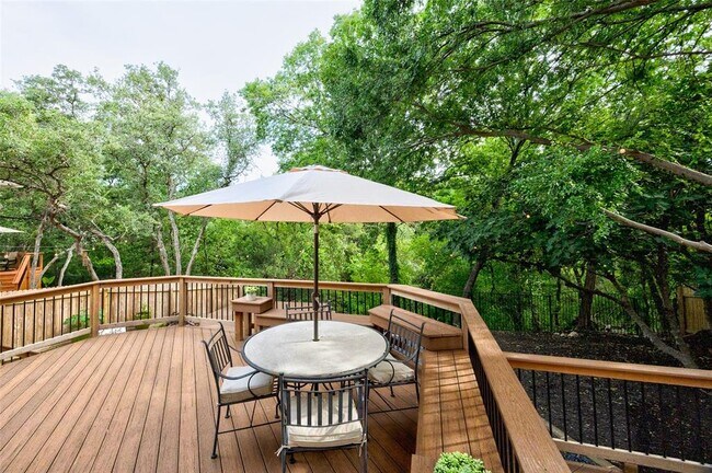 Building Photo - 4033 Canyon Glen Cir