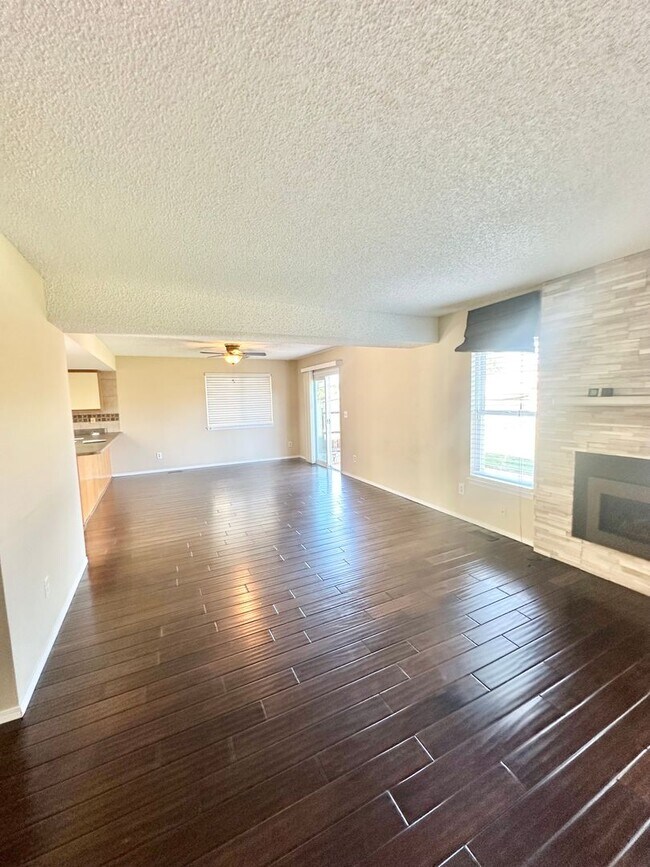 Building Photo - Beautiful home on Sausalito for rent!