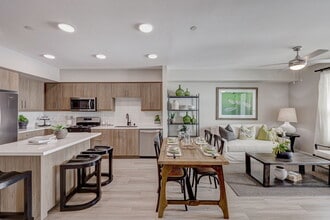 Stylish Dining | 1 B A400 - One Uptown Newport