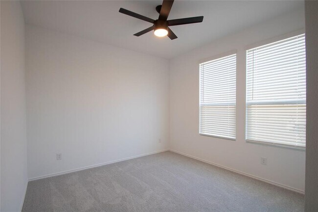 Building Photo - 209 Twilight Breeze Wy