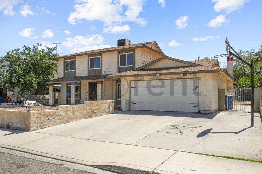 Building Photo - 899 Monika Way