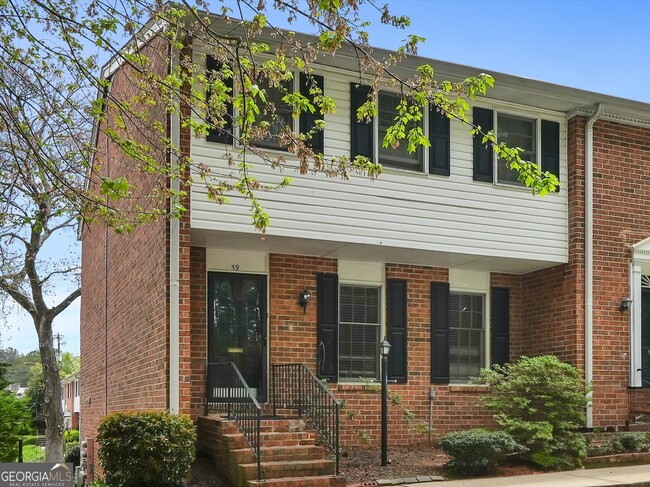 Building Photo - 6520 Roswell Rd