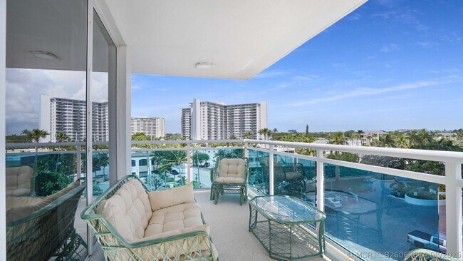 Building Photo - 3430 Galt Ocean Dr