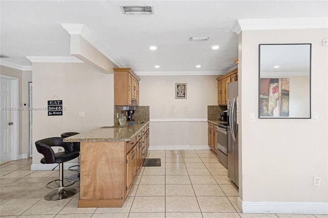 Building Photo - 1054 SW 124th Ct