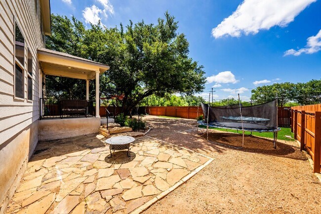 Building Photo - Exquisite 2-Story Traditional Home