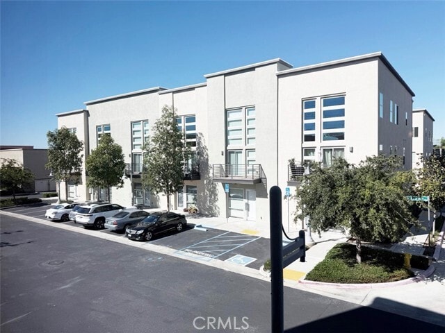 Building Photo - 1508 W Artesia Square