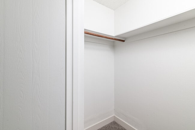 Building Photo - 521 Alameda del Prado