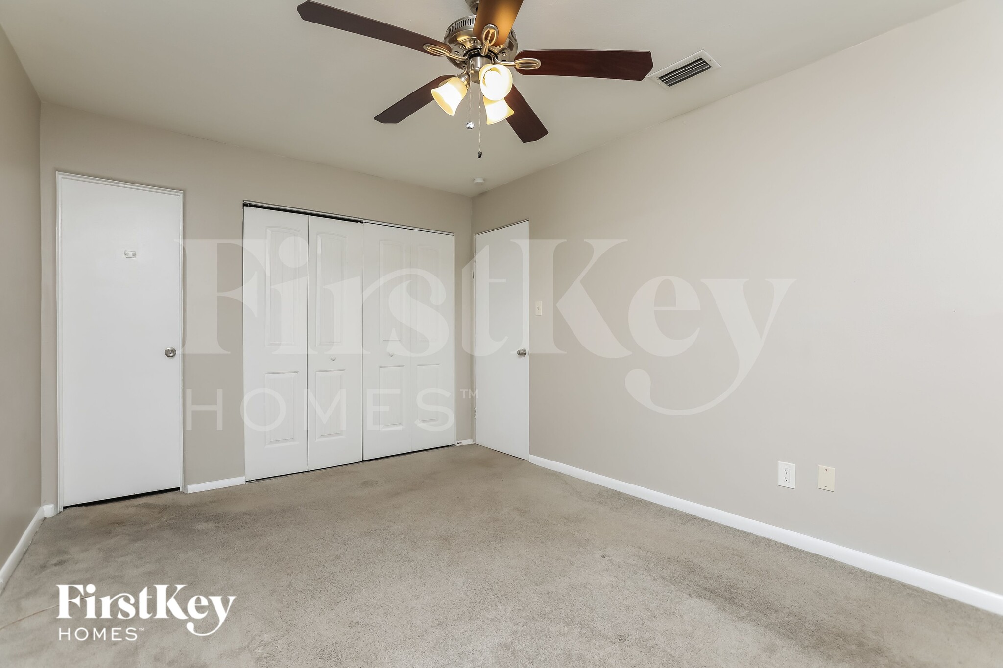 Building Photo - 1381 Viburnum Ln