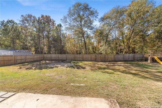 Building Photo - 2051 Hayfield Rd