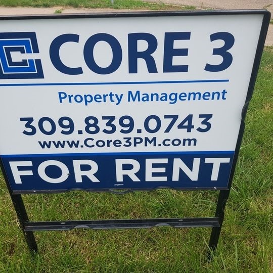 Core3 showing - 1313 W Chestnut St