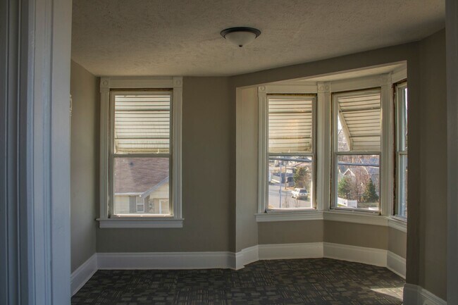 Building Photo - Pistachio Rentals (1618 Martha St)