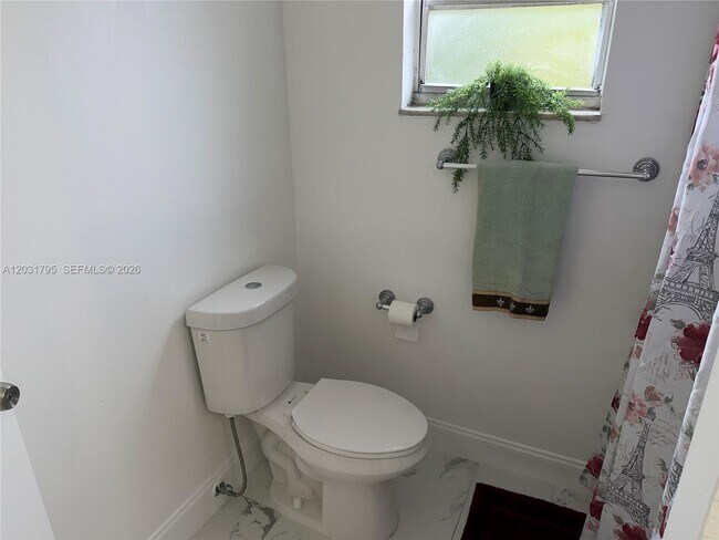 Building Photo - 2698 NW 60th Way