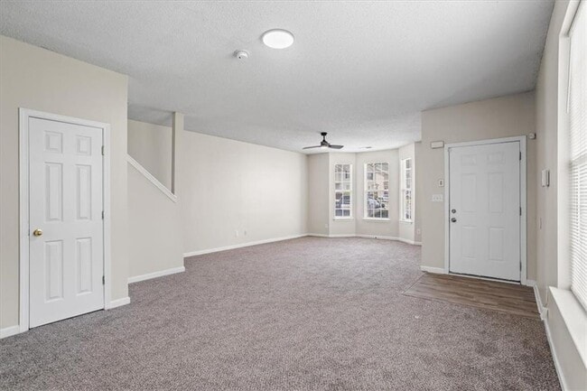 Building Photo - 7322 Bridlewood Ct