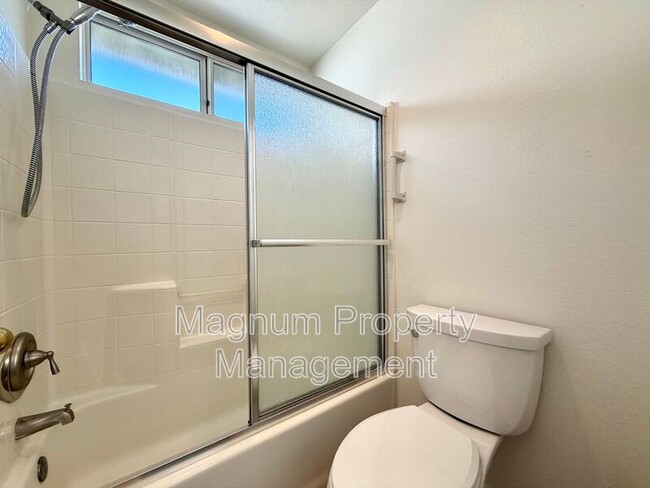 Building Photo - 44836 Marge Pl