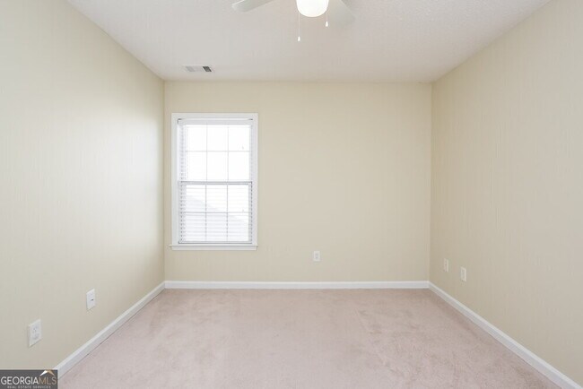 Building Photo - 1033 Dunedin Trail