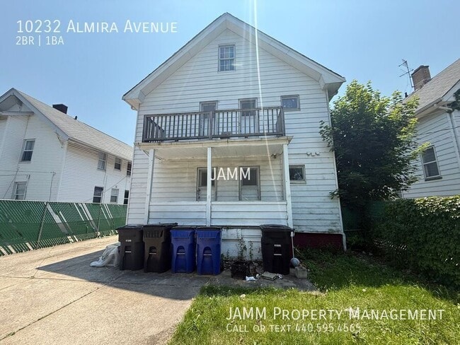 Building Photo - 10232 Almira Ave