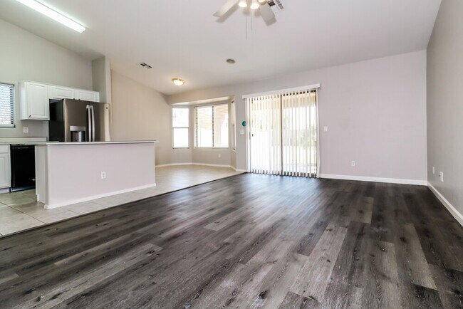 Building Photo - 2201 S 82nd Ln