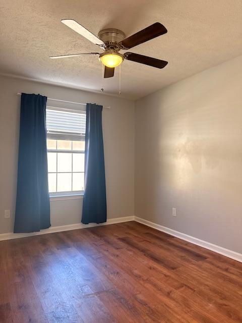 Building Photo - 7127 Melissa Elaine Dr