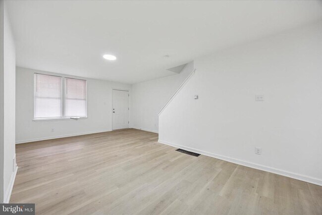 Building Photo - 227 Berkley St