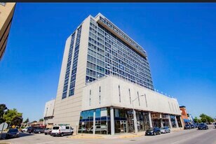 Building Photo - 7234 W North Ave