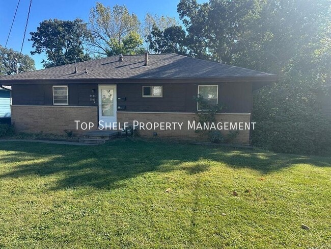 Primary Photo - 3935 Oakshire Rd