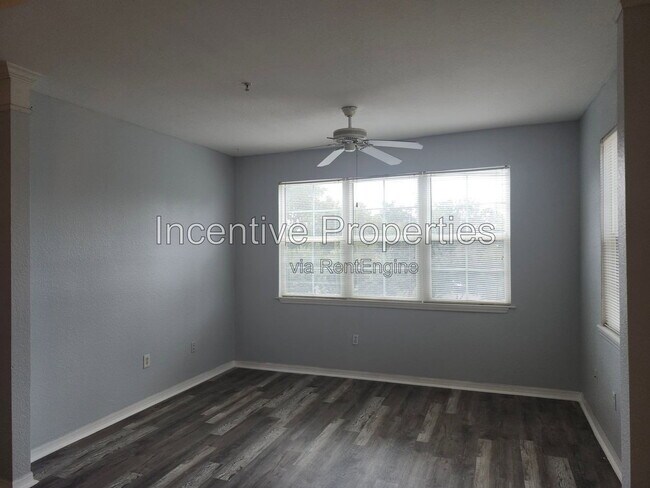 Building Photo - 6685 Queens Borough Ave