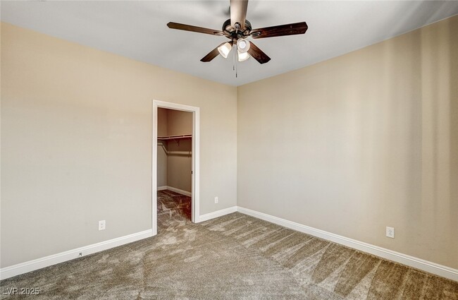 Building Photo - 4630 Summer Azure St