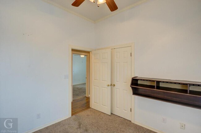 Building Photo - 1537 Nottoway Pl