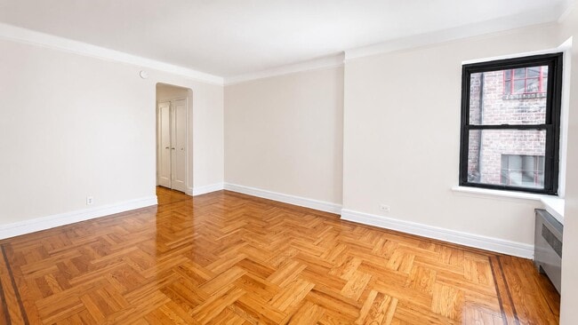 Floorplan - 20 Dongan Place