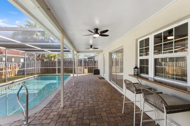 Building Photo - 11431 NW 29th St