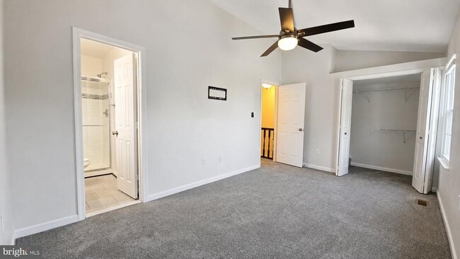 Building Photo - 1660 Willowwood Ct