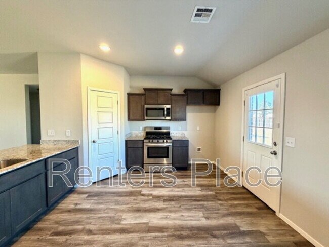 Building Photo - 8517 E 161st Pl S