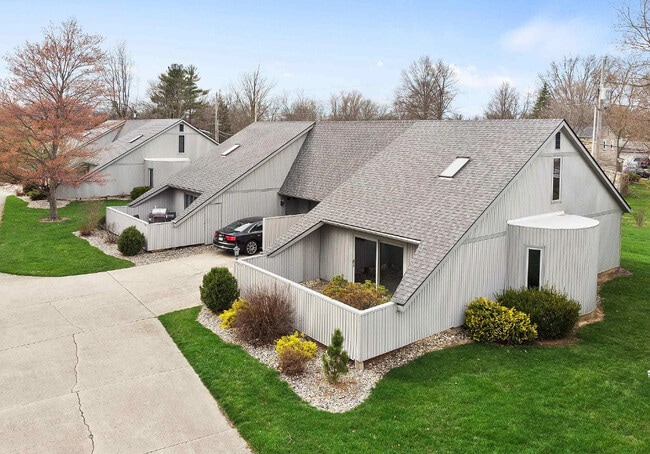 Building Photo - 7819 Stellhorn Rd