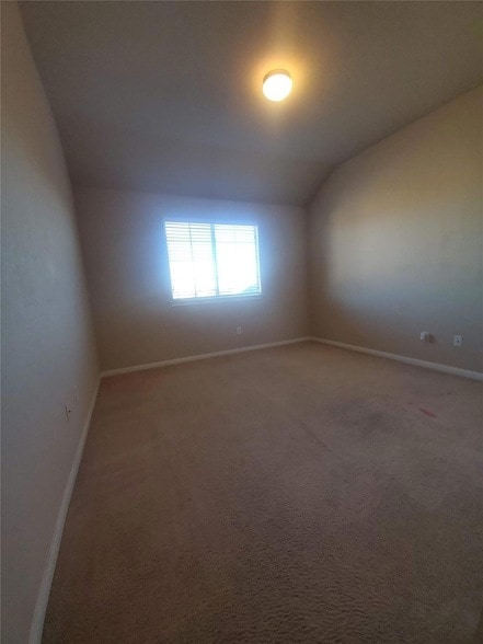 Building Photo - 501 Dinge Bay Dr