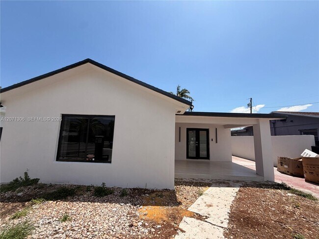 Building Photo - 3680 NW 16th St
