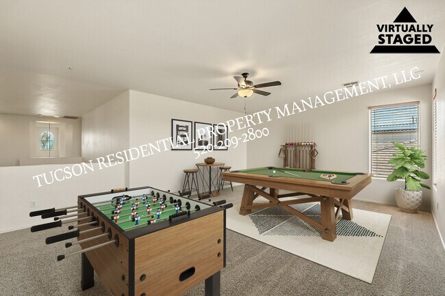 Building Photo - 814 West Camino Curvitas