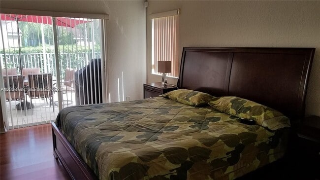 Building Photo - 1440 Canary Island Dr