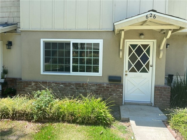 Primary Photo - 626 E Lee Pl