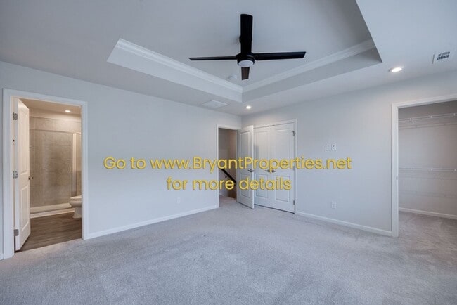 Building Photo - 632 Exmoor Dr