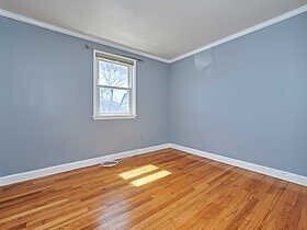 Building Photo - 55 Wyllis Ave