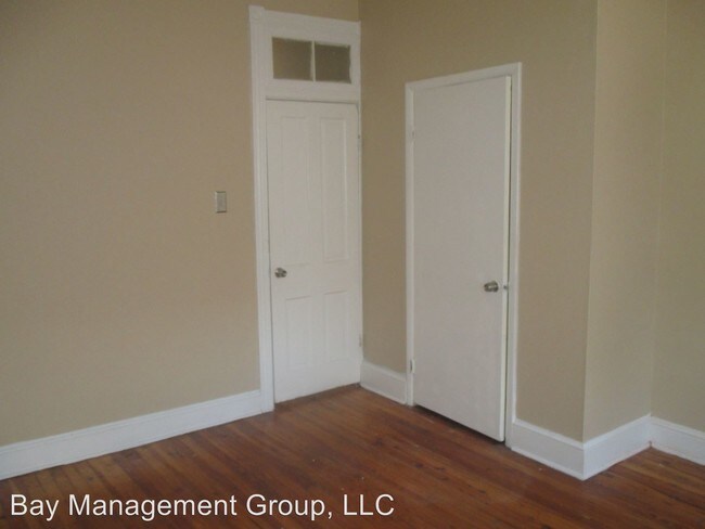 Building Photo - 111 N Ellwood Ave