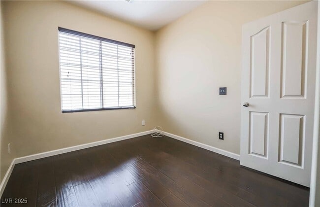 Building Photo - 8936 Bentonville Ct
