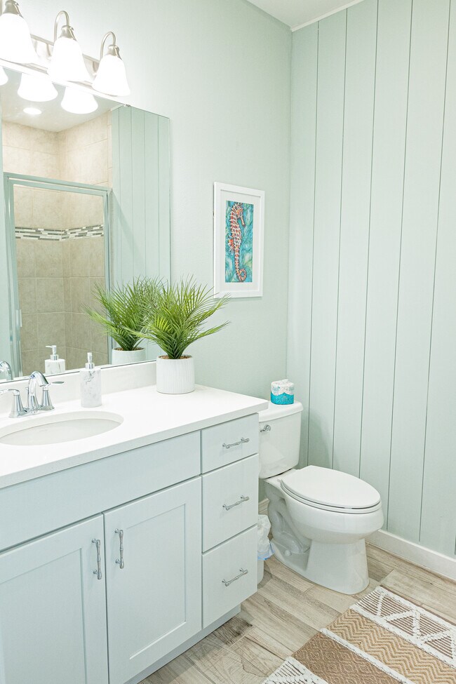 Building Photo - 6619 Carlinga Dr